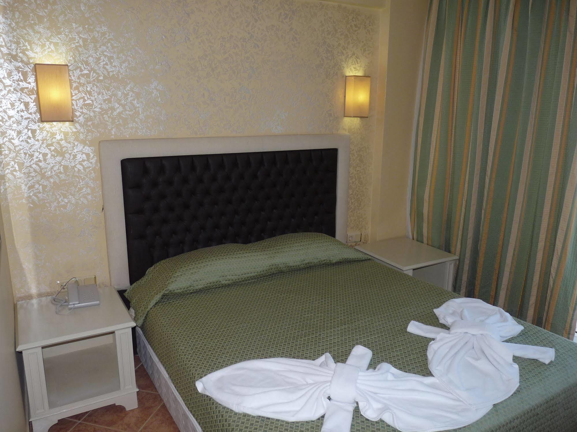 Arinna Park Hotel Antalya Exterior photo